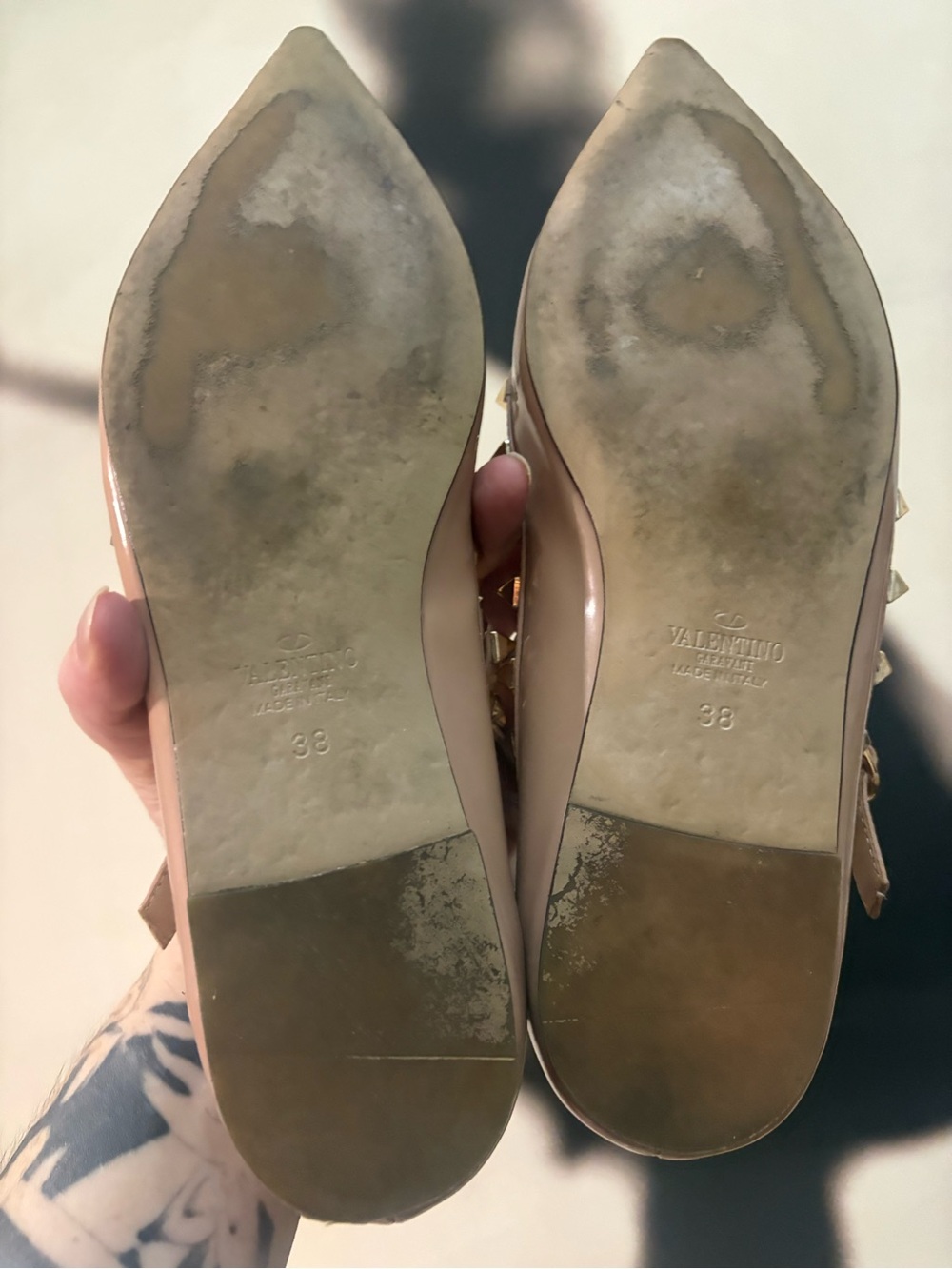 Valentino Nude Patent Leather Rockstud Pointed Flats - Picture 9 of 12